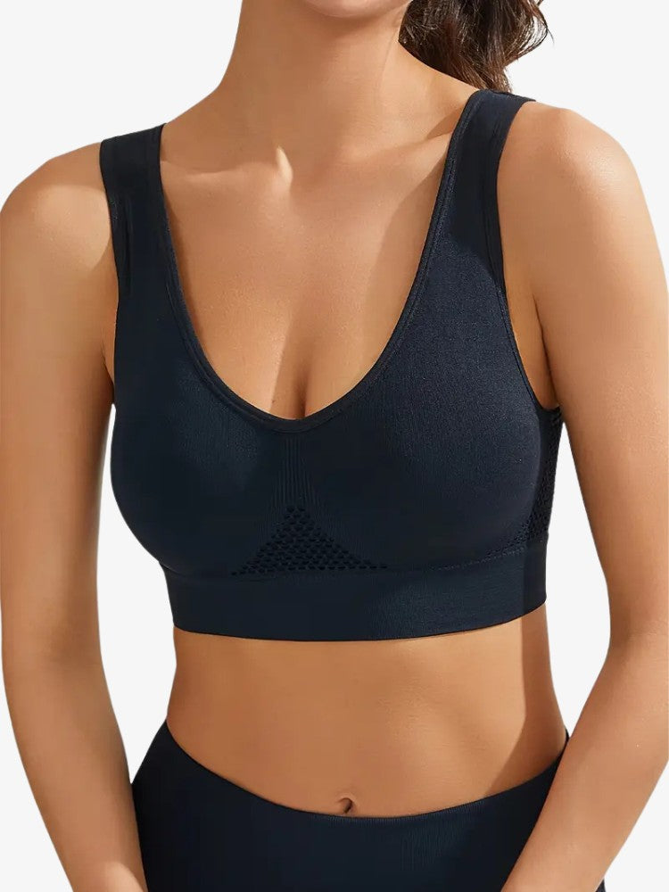 AthleisureGlow | High Support White Sports Bra for Active Women 3