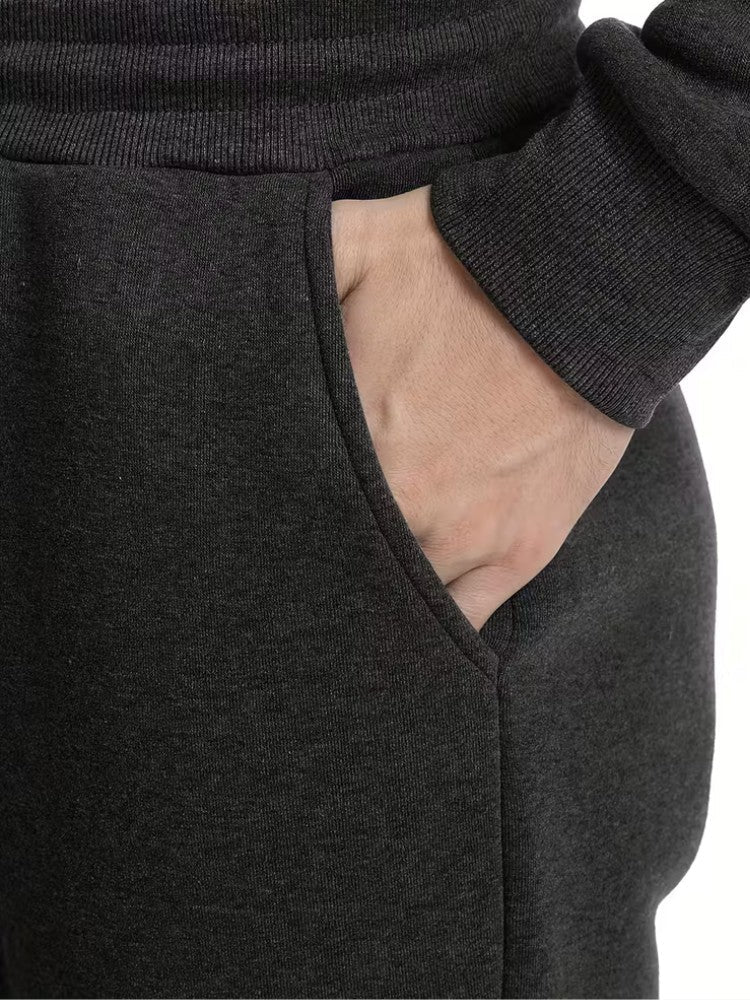 AthleisurePro | Stylish Comfortable All-Season Men's Tracksuit 3