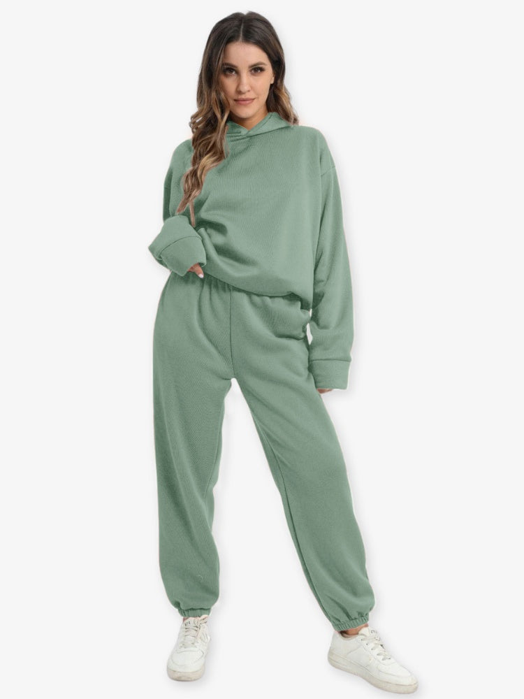 Athleisure Luxe | Stylish Comfortable Women's All-Season Tracksuit 11