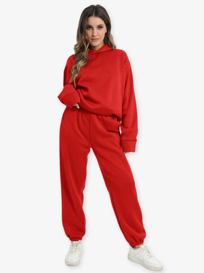 Athleisure Luxe | Stylish Comfortable Women's All-Season Tracksuit 9