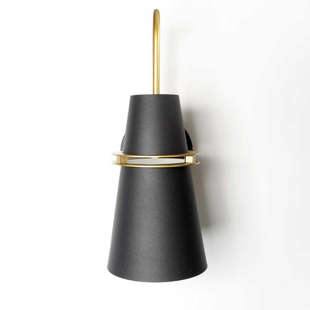 Simple Nordic Wall Lamp with Easy Fixing