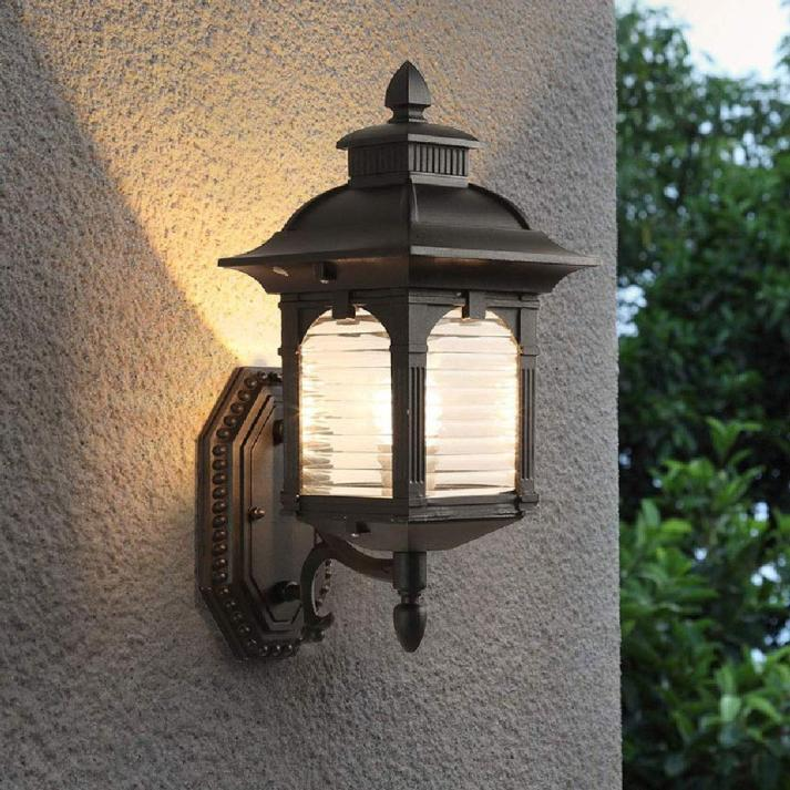 Classic Exterior Lantern Light - Lusomart