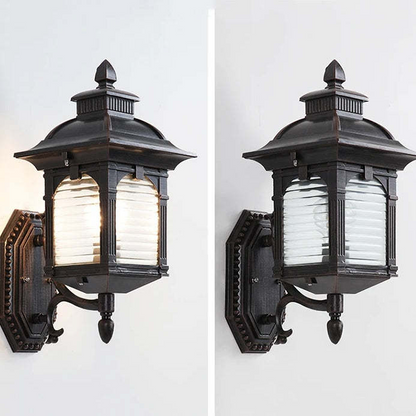 Classic Exterior Lantern Light