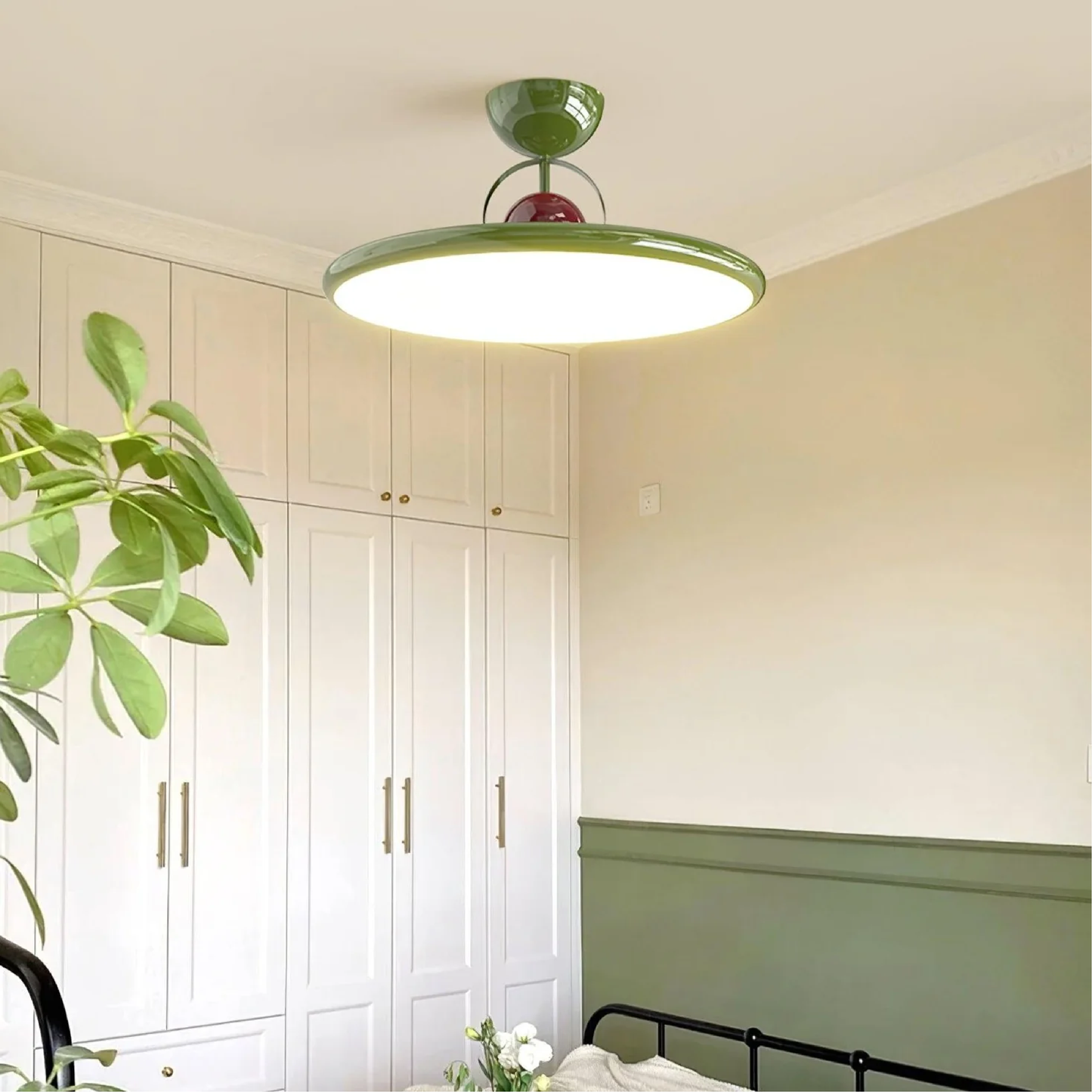 Aurian | Timeless Ceiling Lamp for Modern Elegance 4