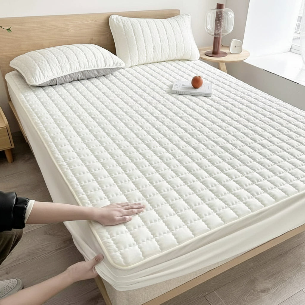 Comfortable Bed Mattress Cover Waterproof Fitted Sheet Protector