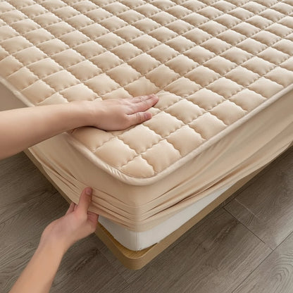 Comfortable Bed Mattress Cover Waterproof Fitted Sheet Protector