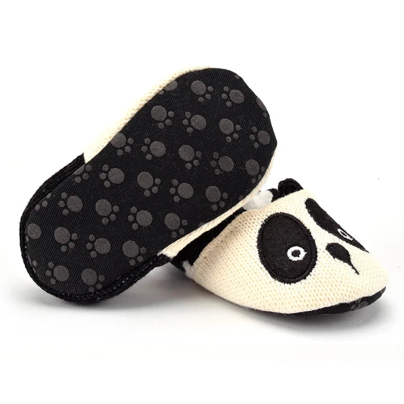 Title: Baby Slippers with Anti-Slip Sole - Comfy Cotton

Handle: baby-slippers-anti-slip-comfy-cotton

Description: Keep your baby's little feet cozy and safe with our comfy cotton baby slippers featuring anti-slip soles. Perfect for those first steps or just lounging around the house!

Variants: 
- Color: Pink
- Size: 0-6 months
- Color: Blue
- Size: 6-12 months 
- Color: Gray
- Size: 12-18 months