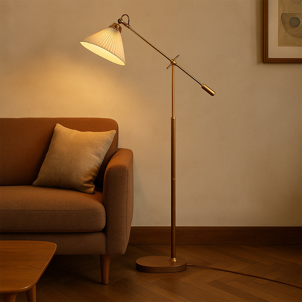 Bardani | Modern Elegant Brass Floor Lamp with Adjustable Arm 3