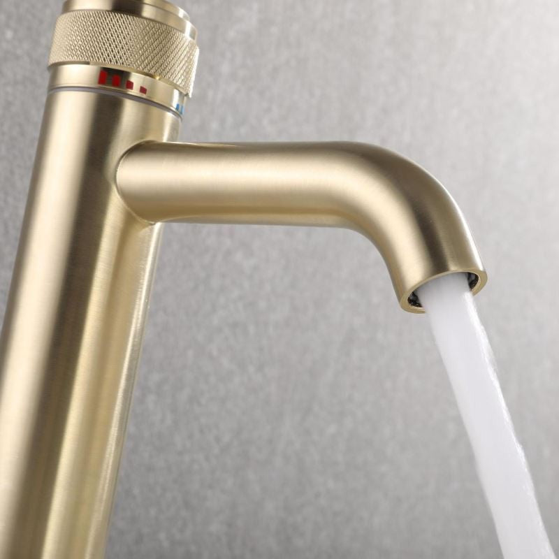 Stylish One Handle Bathroom Faucet for Hot Cold Water