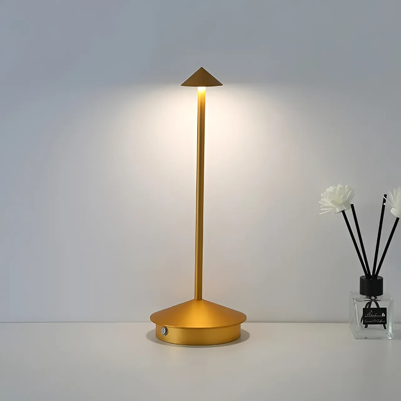 Sleek Scandinavian Desk Lamp