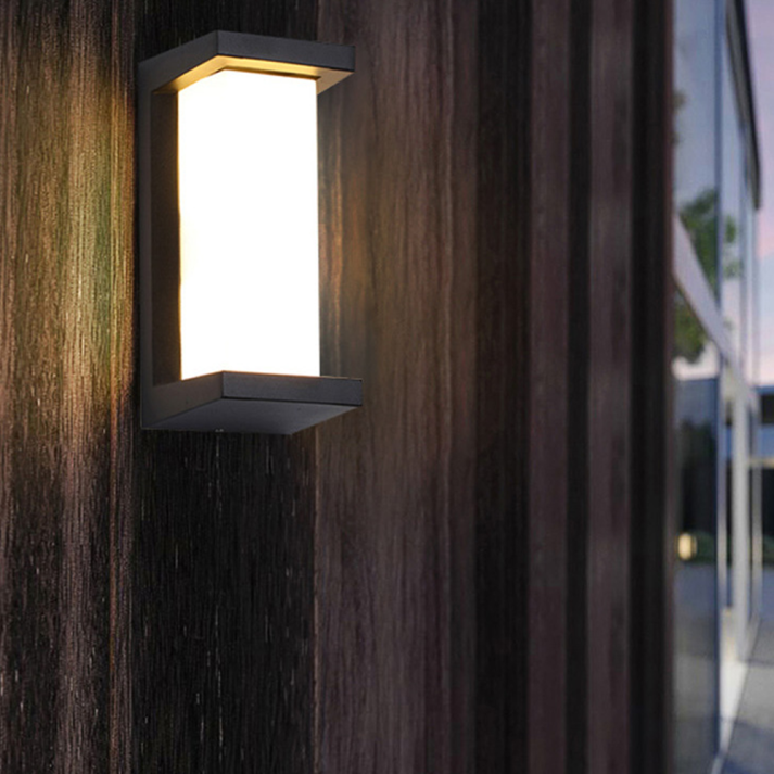 Contemporary Black Outside Wall Lamp