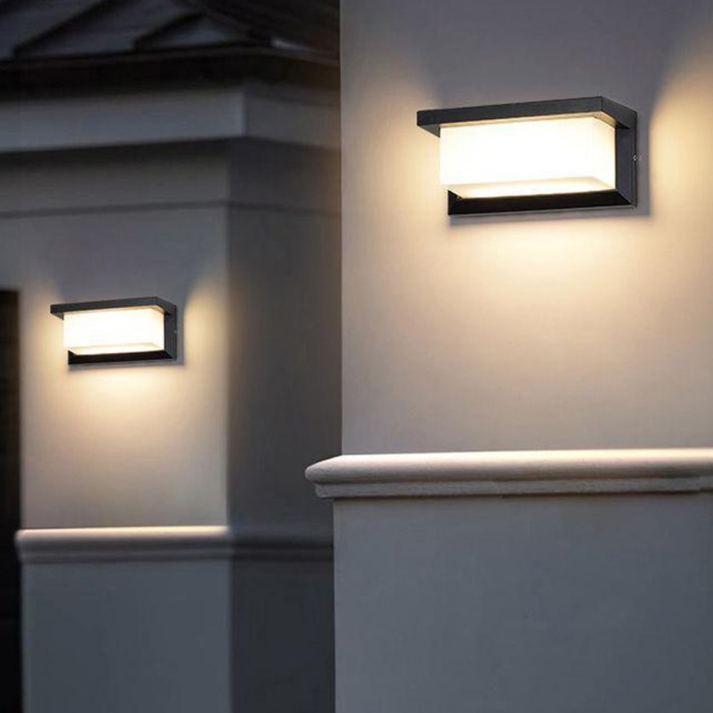 Contemporary Black Outside Wall Lamp