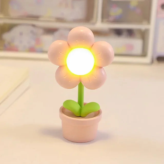 Small Floral LED Desk Lamp for Warm Home Decor - Lusomart