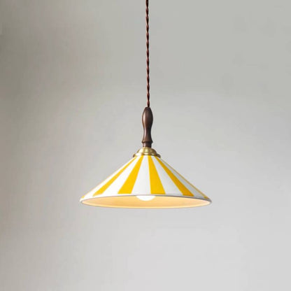 Classic Hanging Lamp – Vintage Style Ceiling Light