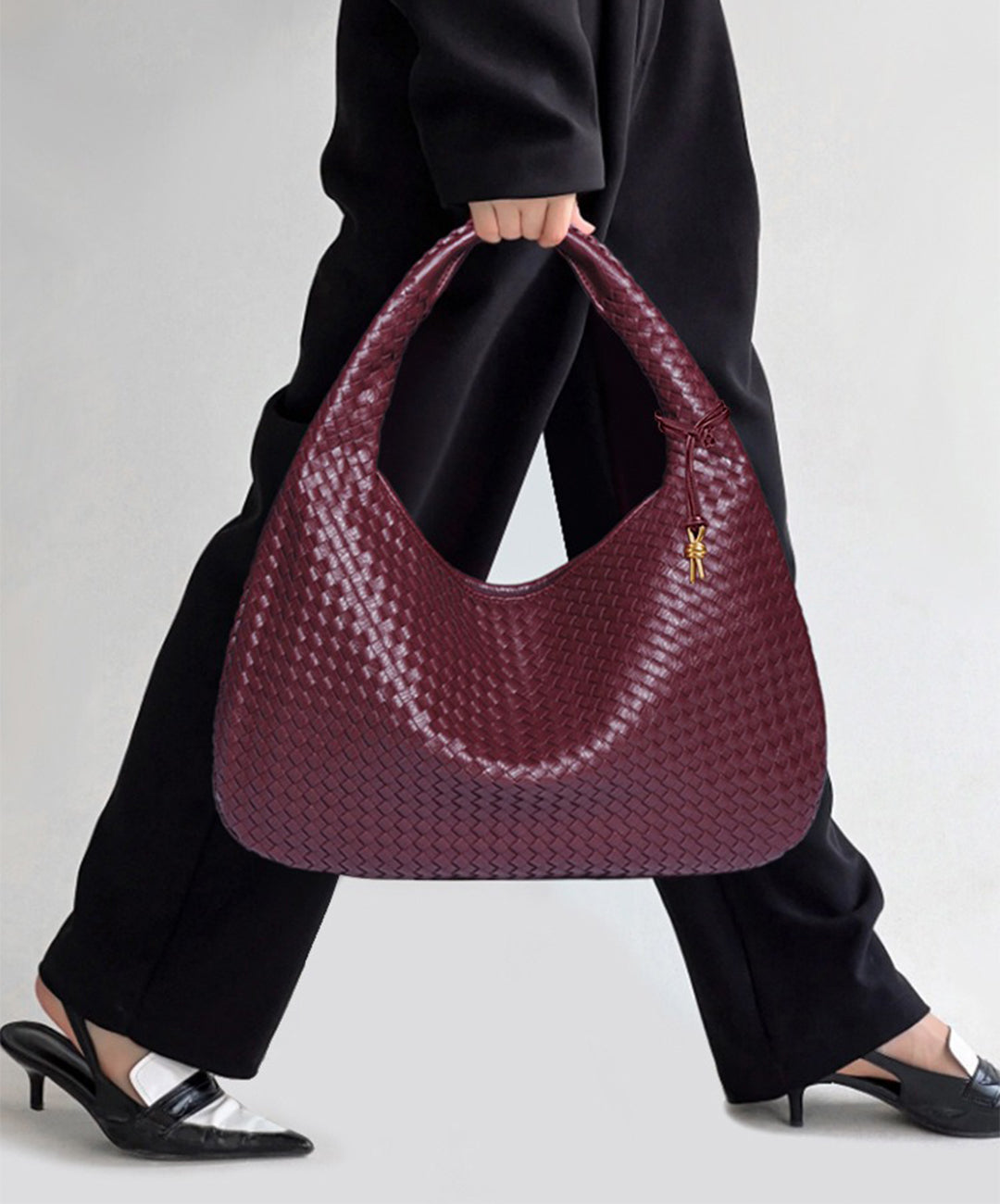 Red Faux Leather Tote Handbag 18x13x8in