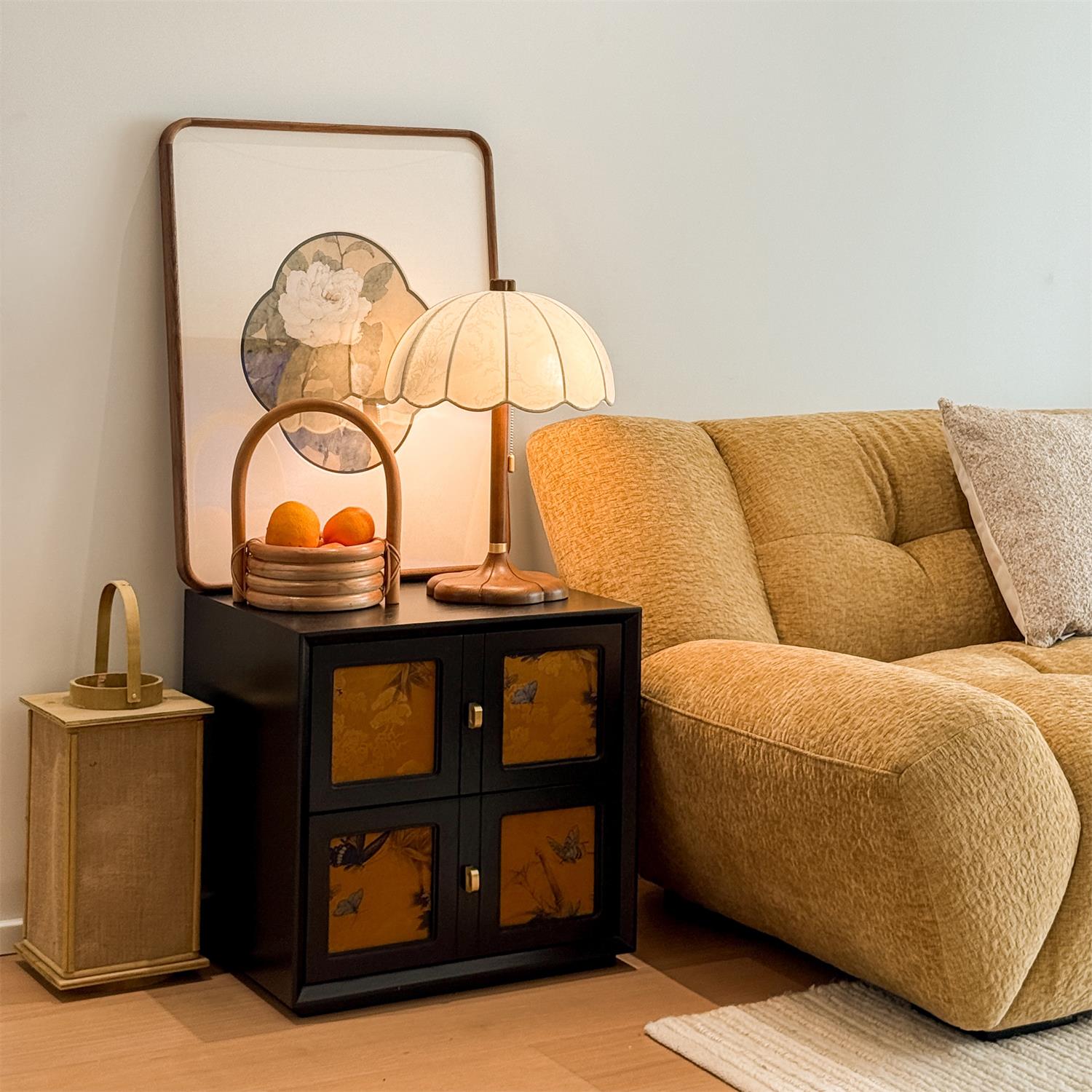 Brelzoria Table Lamp 2