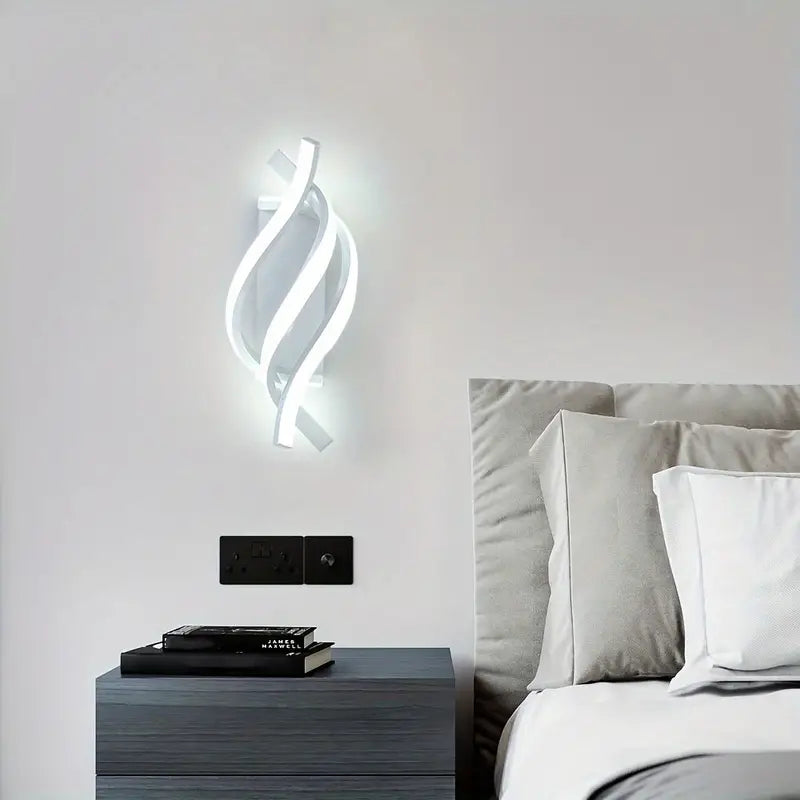 Sleek LED Wall Light – Modern Home Decor