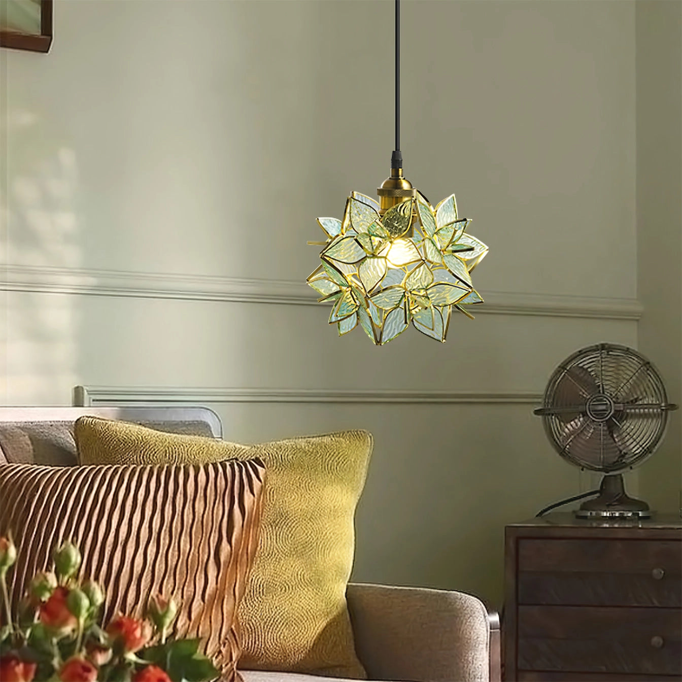 Elegant Shell Pendant Light Fixture