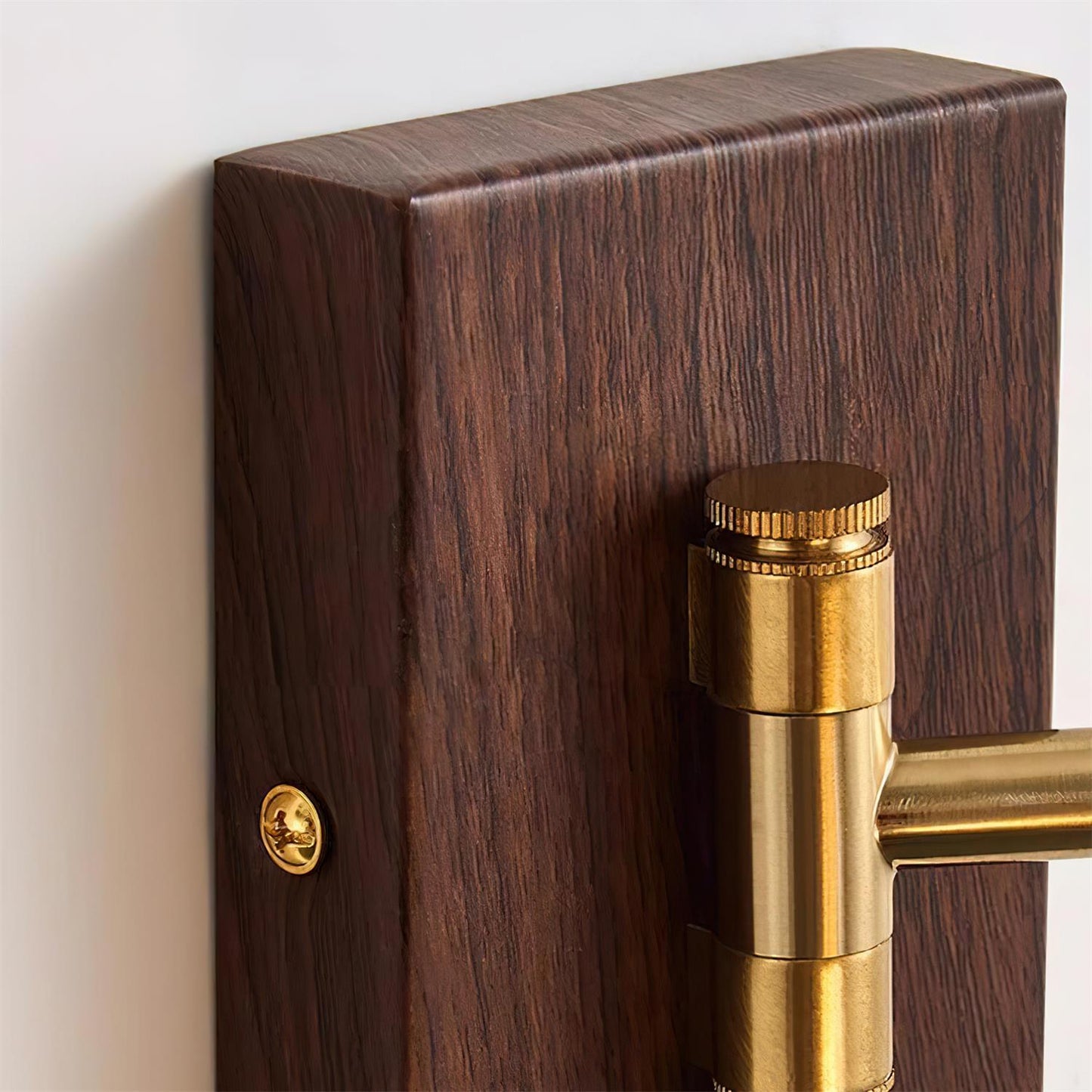 Celeve Wall Lamp 4