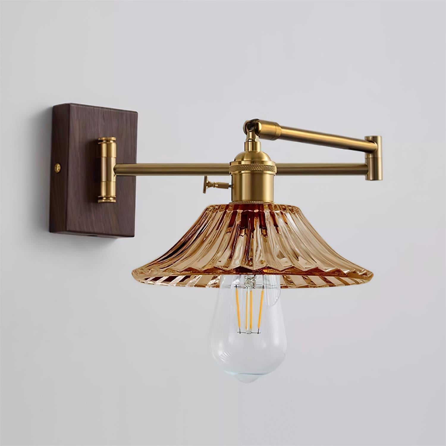 Celeve Wall Lamp 7