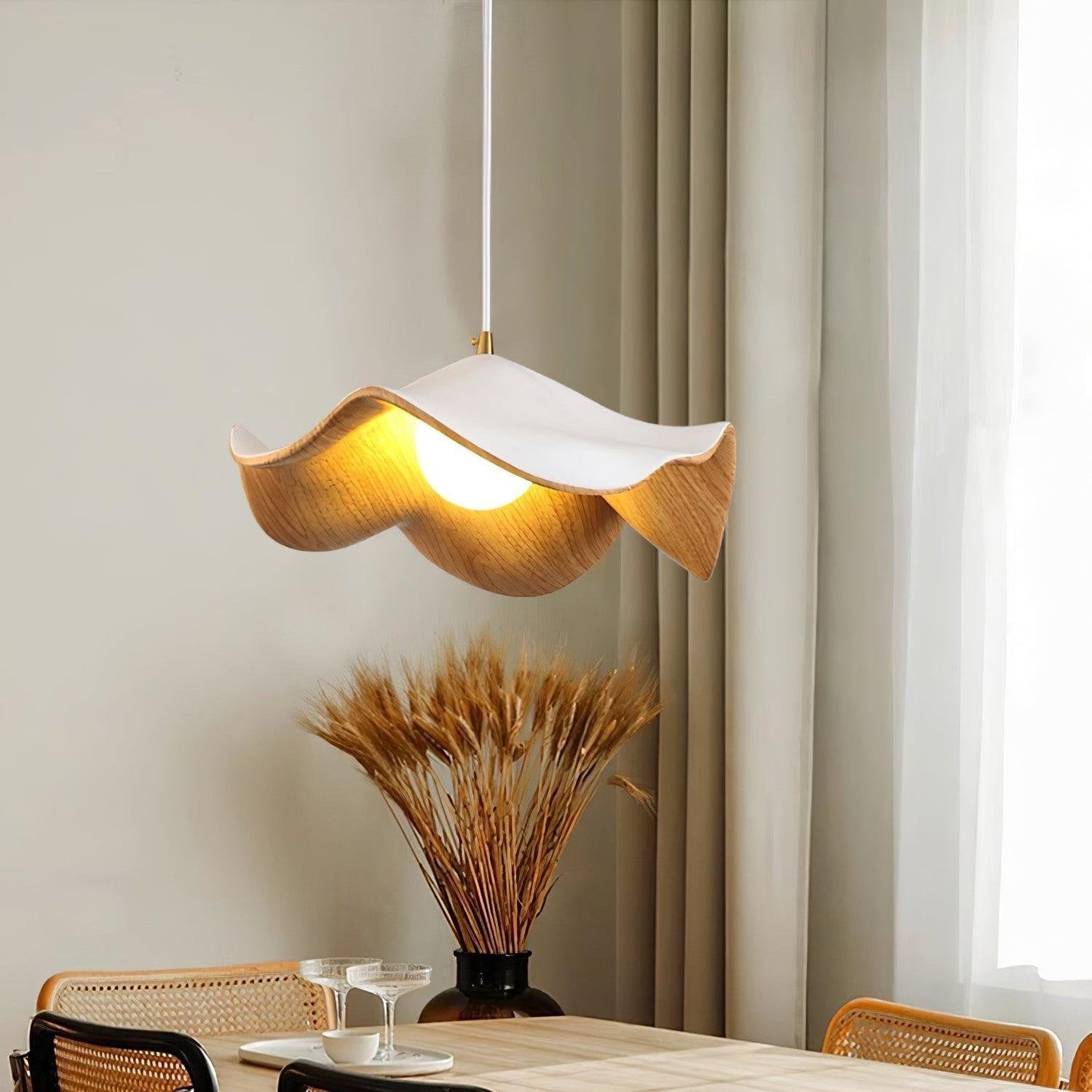 Minimalist Wave Resin Hanging Lamp