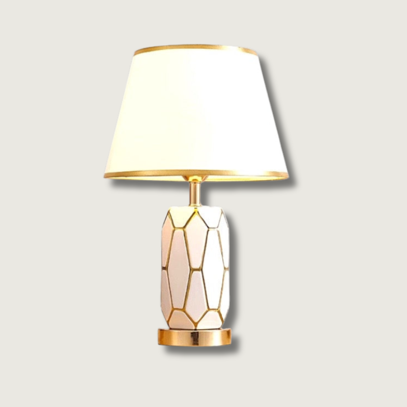 CeramiGlow – Retro Ceramic Desk Lamp for a Nostalgic Touch 1
