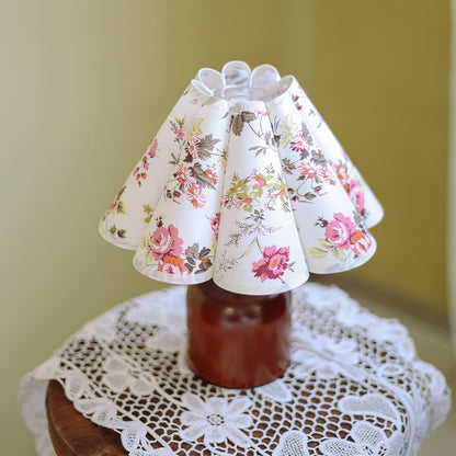 CharmeGlow - Vintage-Inspired Lamp with Soft, Warm Glow 3