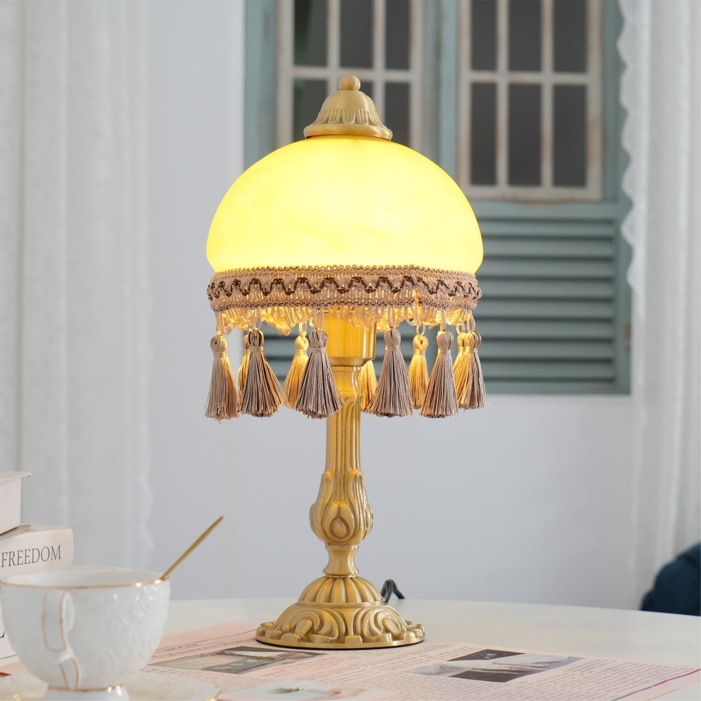 CharmedRadiance - Desk Lamp 4