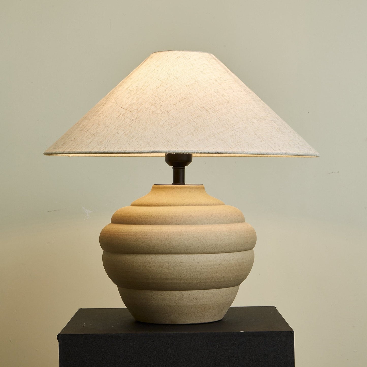 Clasmo Table Lamp 6