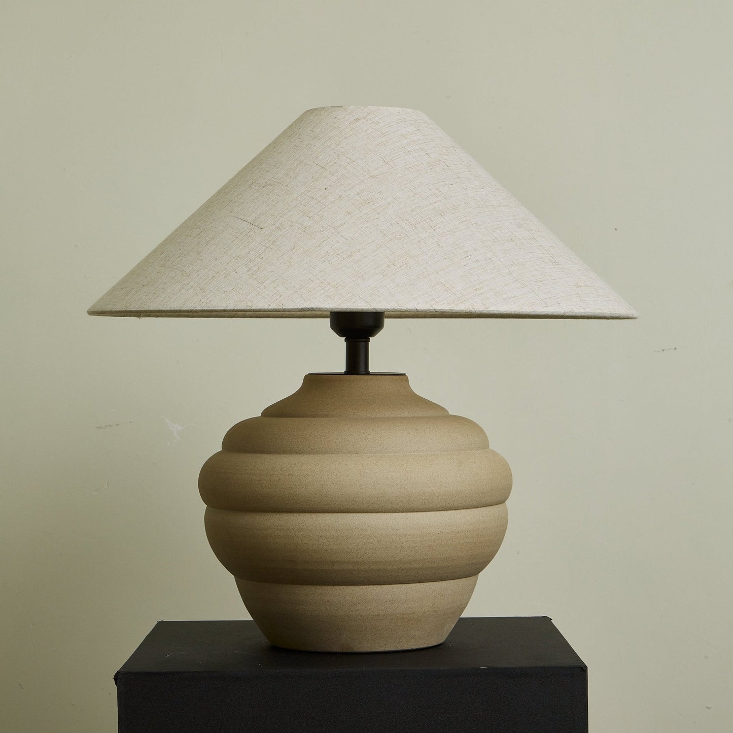 Clasmo Table Lamp 7