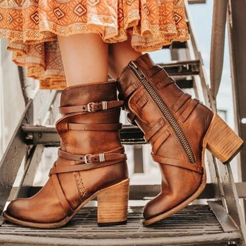 Classic Black Ankle Boots – Women’s Chunky Heel Footwear with Stylish Distressed Detail 2