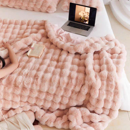Plush Fleece Throw Blanket – Soft Warm Comfort