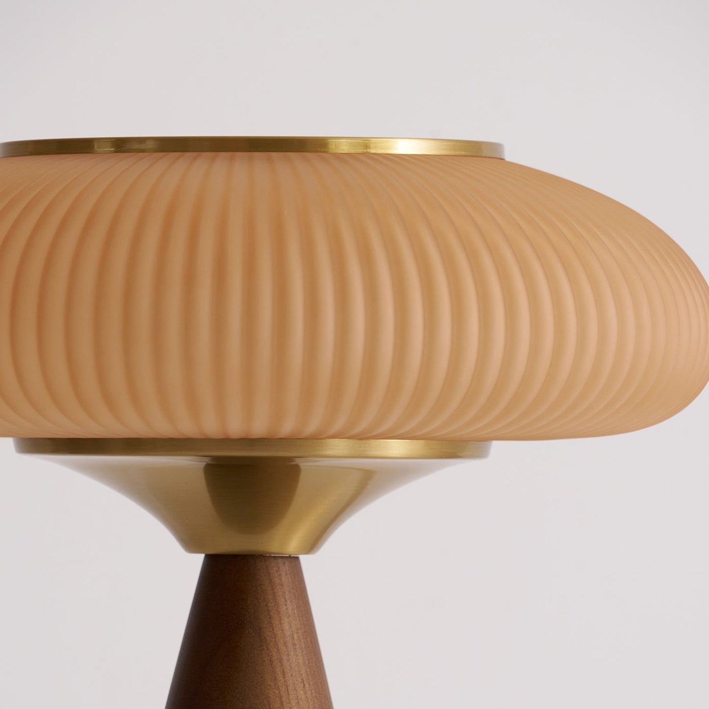 Conical Matsuteko Table Lamp 6