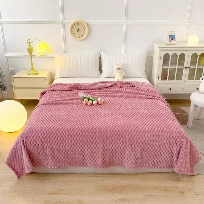 CoralSoft | Cozy Ultra-Soft Coral Fleece Blanket for Everyday Warmth 10