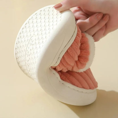 CottonChic | Cozy Stylish Women's Slippers with Soft Fur Lining 2