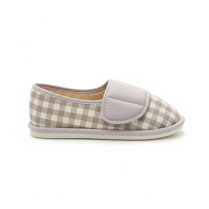 CottonComfort | Soft Breathable Women's Slippers for Relaxed Walking 1