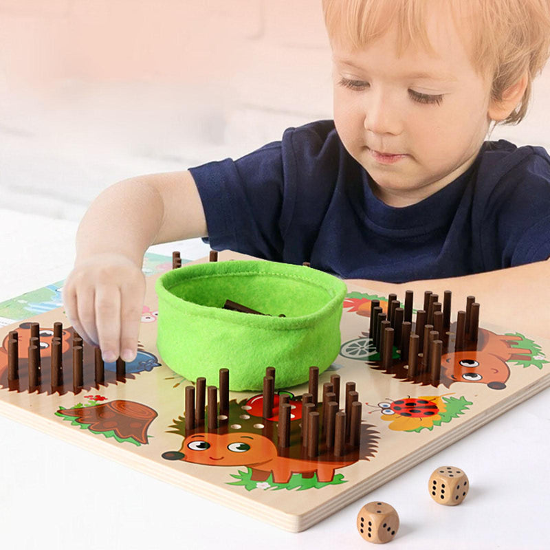 CountHedge – Classic hedgehog game board with peg slots and round shapes 1