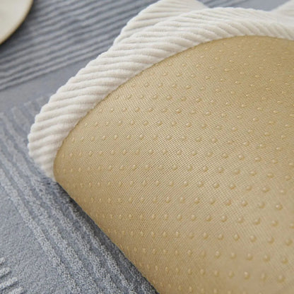 Non-slip flannel sofa cover with gentle construction for complete furniture shielding