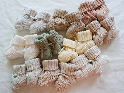 CozyToes™ – Warm Knitted Baby Booties – Unisex Winter Slippers 2