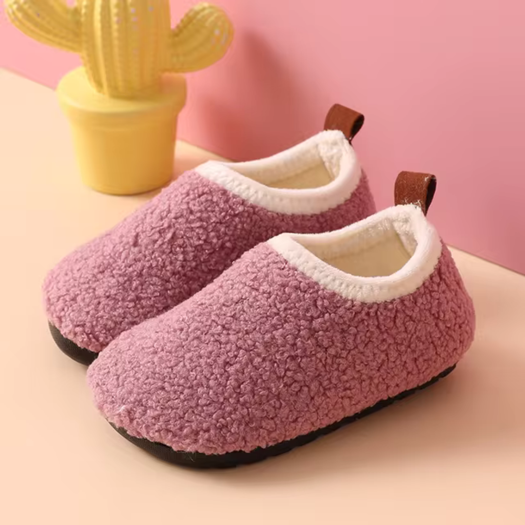 Cozy Children's Slippers | Warm and lined slippers for small children 6