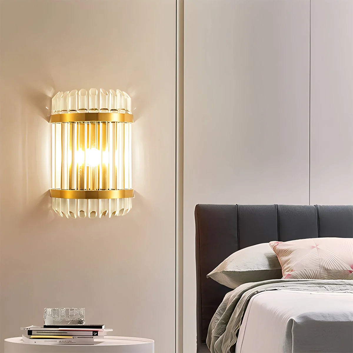 Cristaluxe | Elegant Modern Crystal Wall Sconce Lighting with Golden Accents 19
