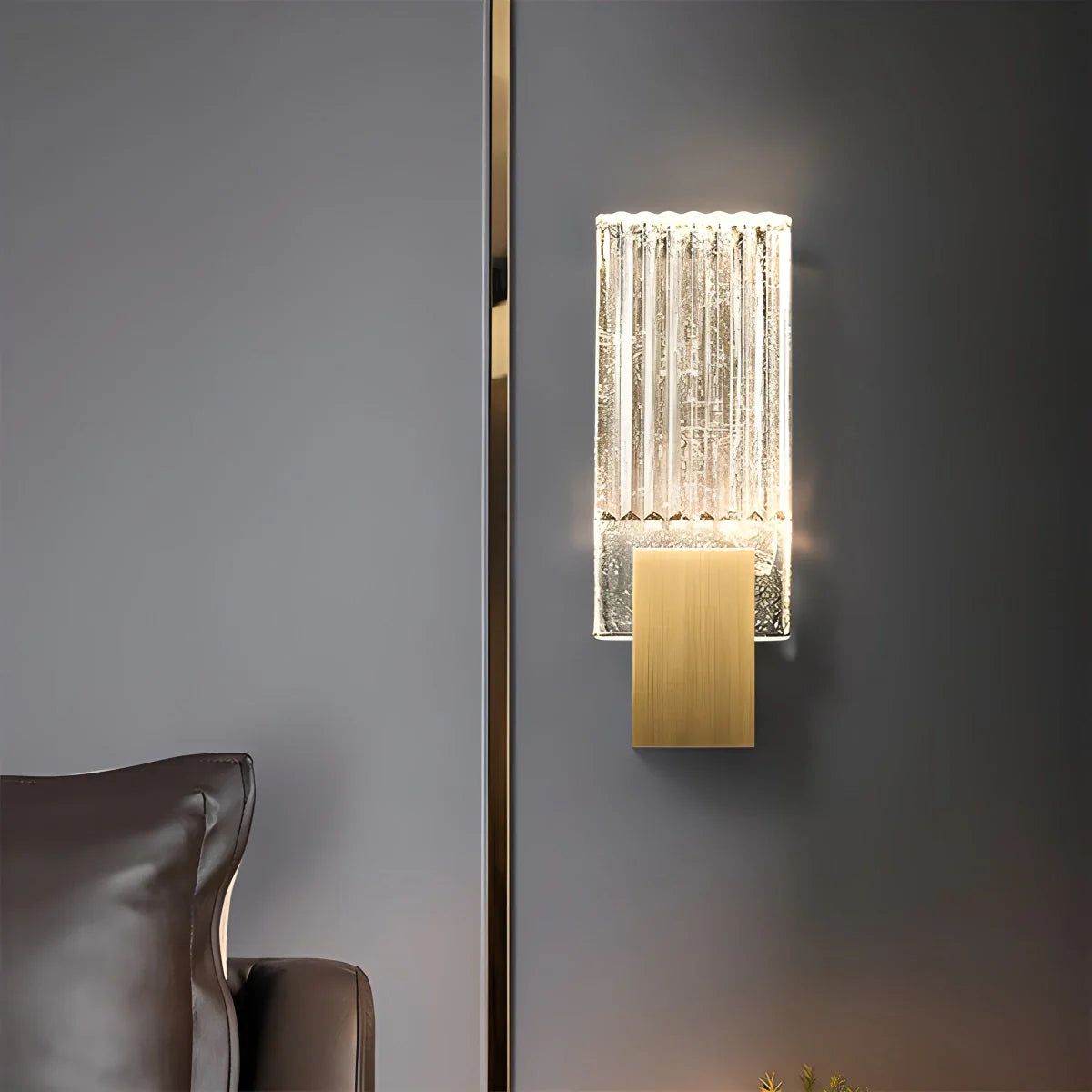 Cristaluxe | Elegant Modern Crystal Wall Sconce Lighting with Golden Accents 20