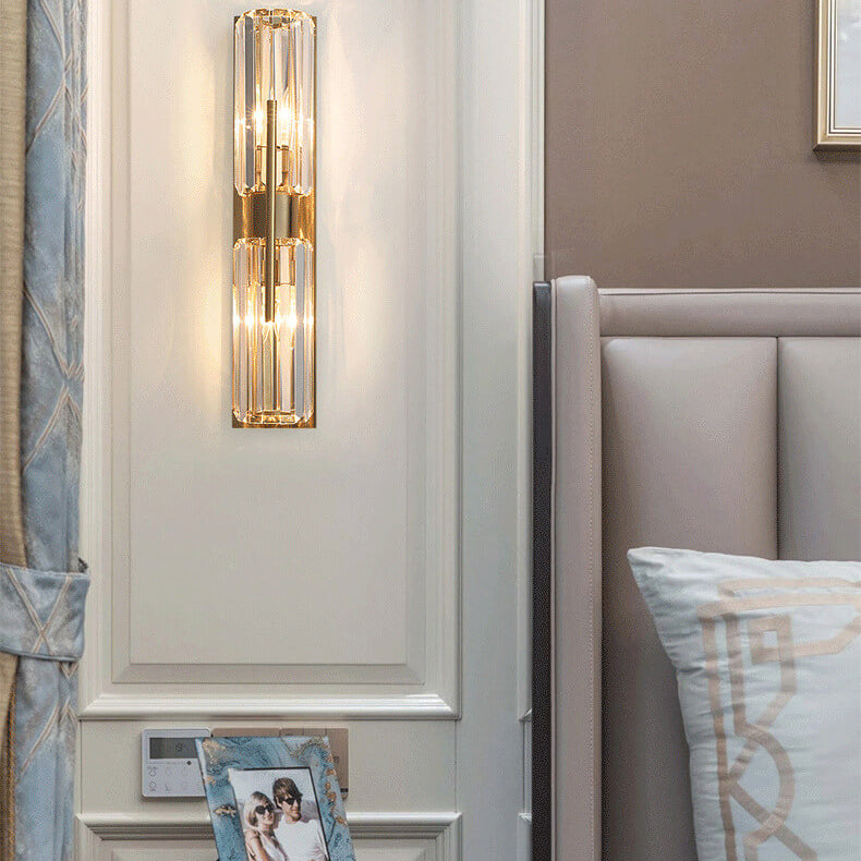 CrystalGleam – Refined Wall Sconce with Sparkling Crystal Accents 1
