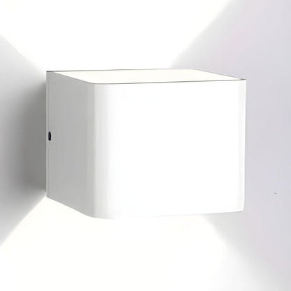 Cubbon Wall Lamp 3