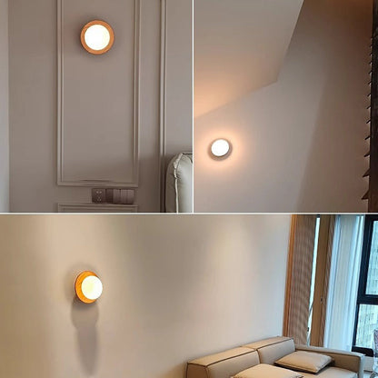 Classic Wooden Wall Lamp with Glass Shade
