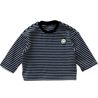 Product Title: Women's Long Sleeve Shirt - Perfect for All Seasons

Product Description: Check out this awesome women’s long sleeve shirt! Made from comfy cotton, it's perfect for any season. Dress it up or down – it’s super versatile, giving you style for every occasion!

Handle: womens-long-sleeve-shirt-all-seasons-cotton-4

Variants: 
- Size S
- Size M
- Size L
- Size XL

Don't miss out on adding this wardrobe essential to your collection!