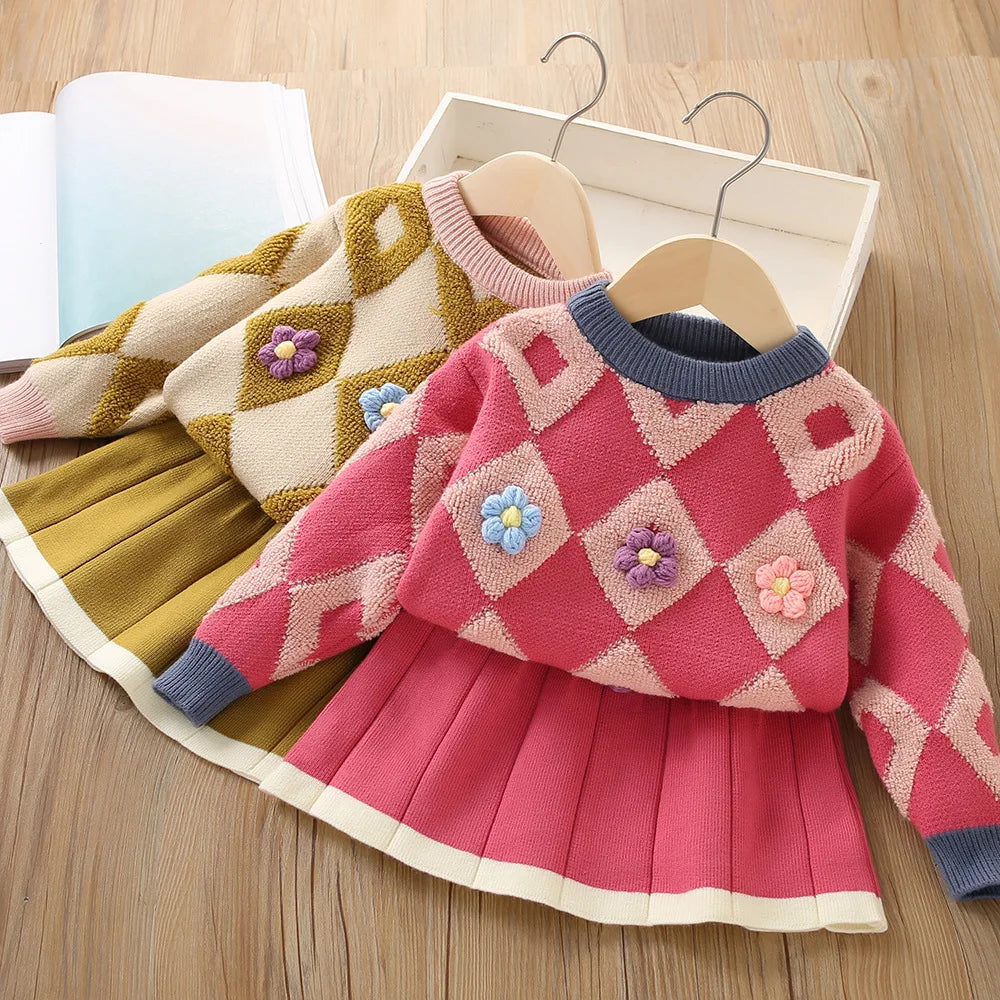 Dames Vintage Knitted Sweater and Skirt Warm Material 1