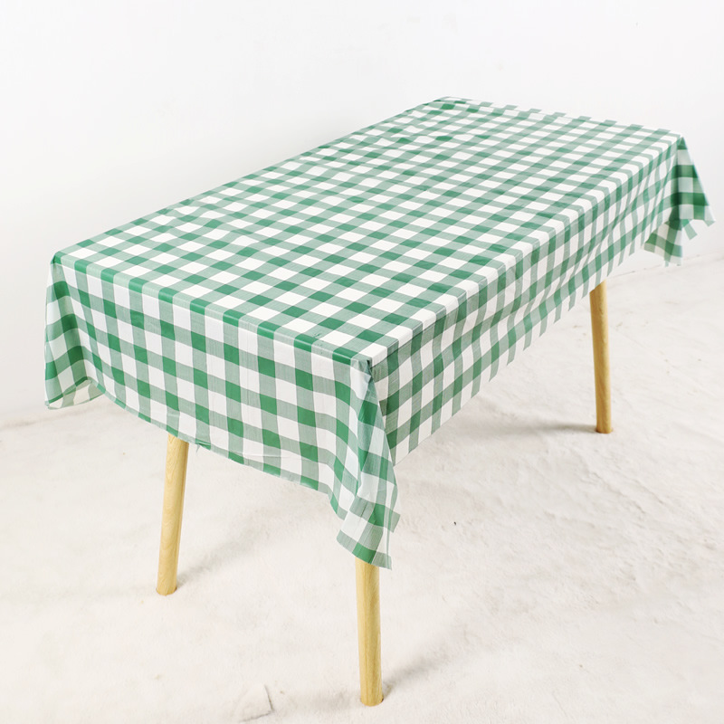 Waterproof Plastic Table Covers Easy Clean Disposable Set