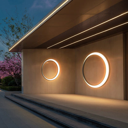 Round Solar Powered Outdoor Wall Lamp