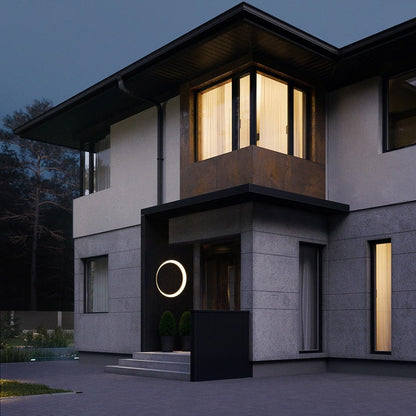 Round Solar Powered Outdoor Wall Lamp